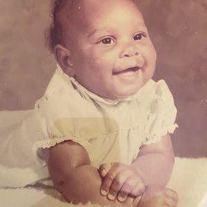 Meet your Posher, Joy